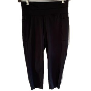 Tangerine Black Capri Active Leggings High Rise w/ Pockets Women’s Size Large